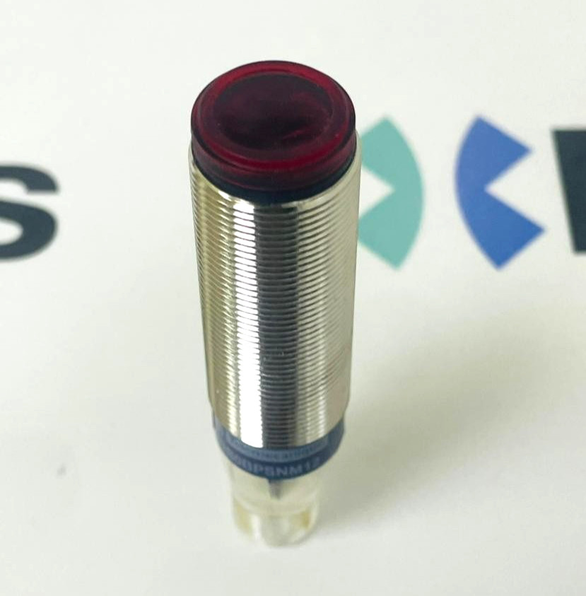 TELEMECANIQUE XUB0BPSNM12 Photoelectric Sensor