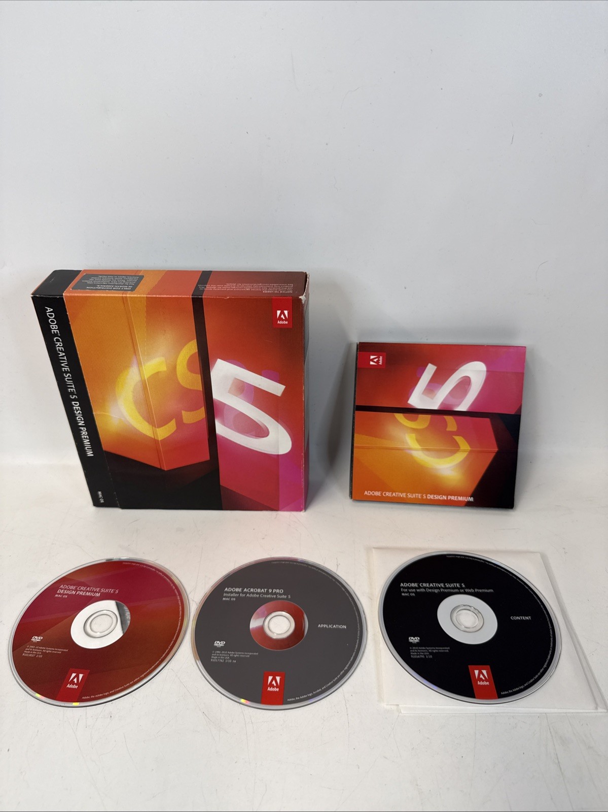 Adobe Creative Suite 5 Design Premium CS5 - Mac - Photoshop Illustrator InDesign