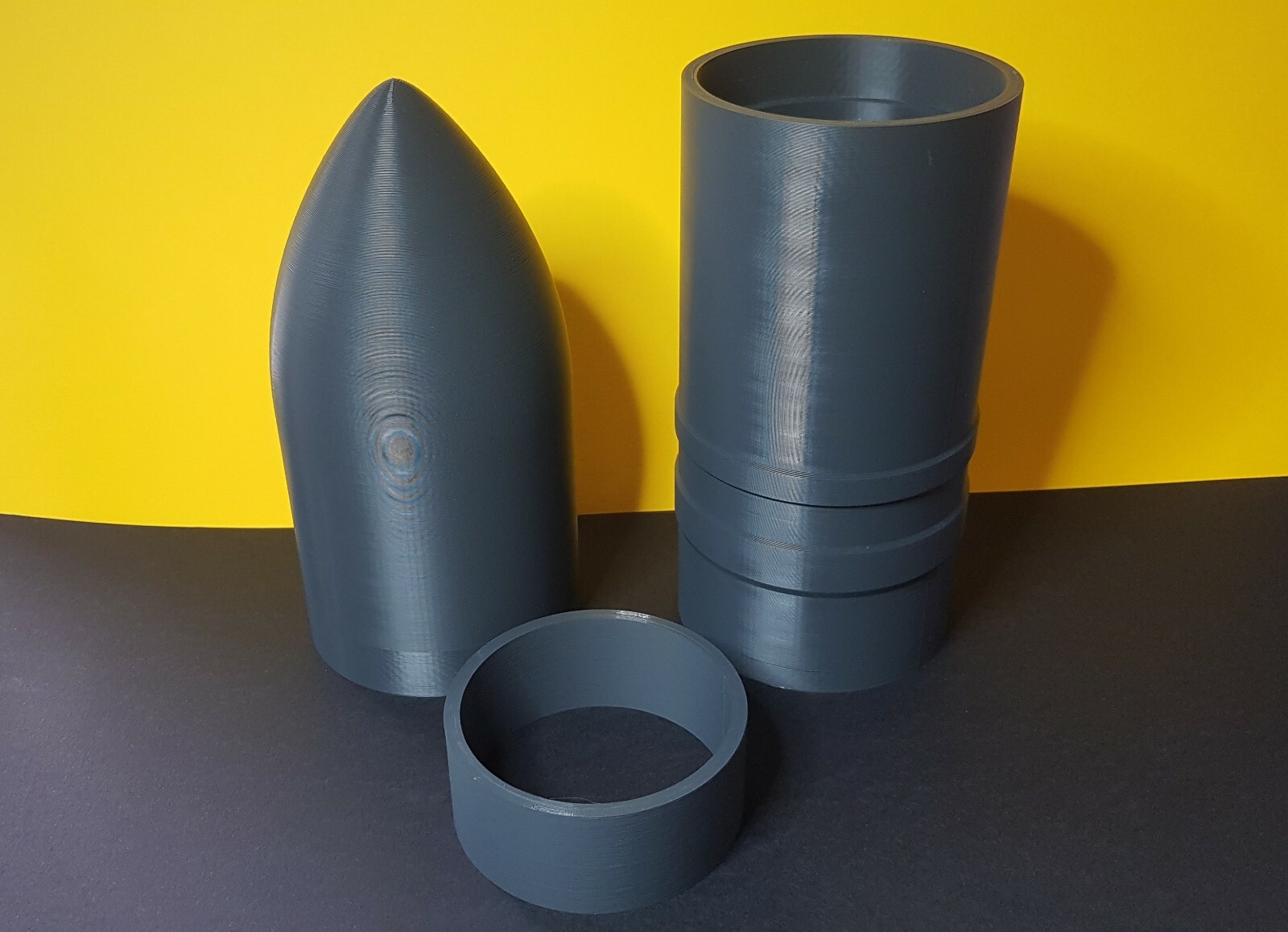 Replica PLASTIC 105mm M393 projectile. full sized - 3D printed. (unpainted)