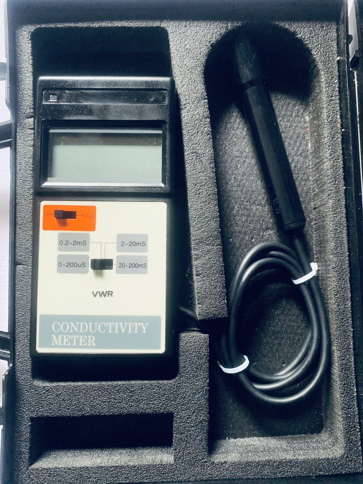 TRACEABLE ~ L901780 ~ DISPLAY CONDUCTIVITY METER WITH PROBE (Without Travel Case