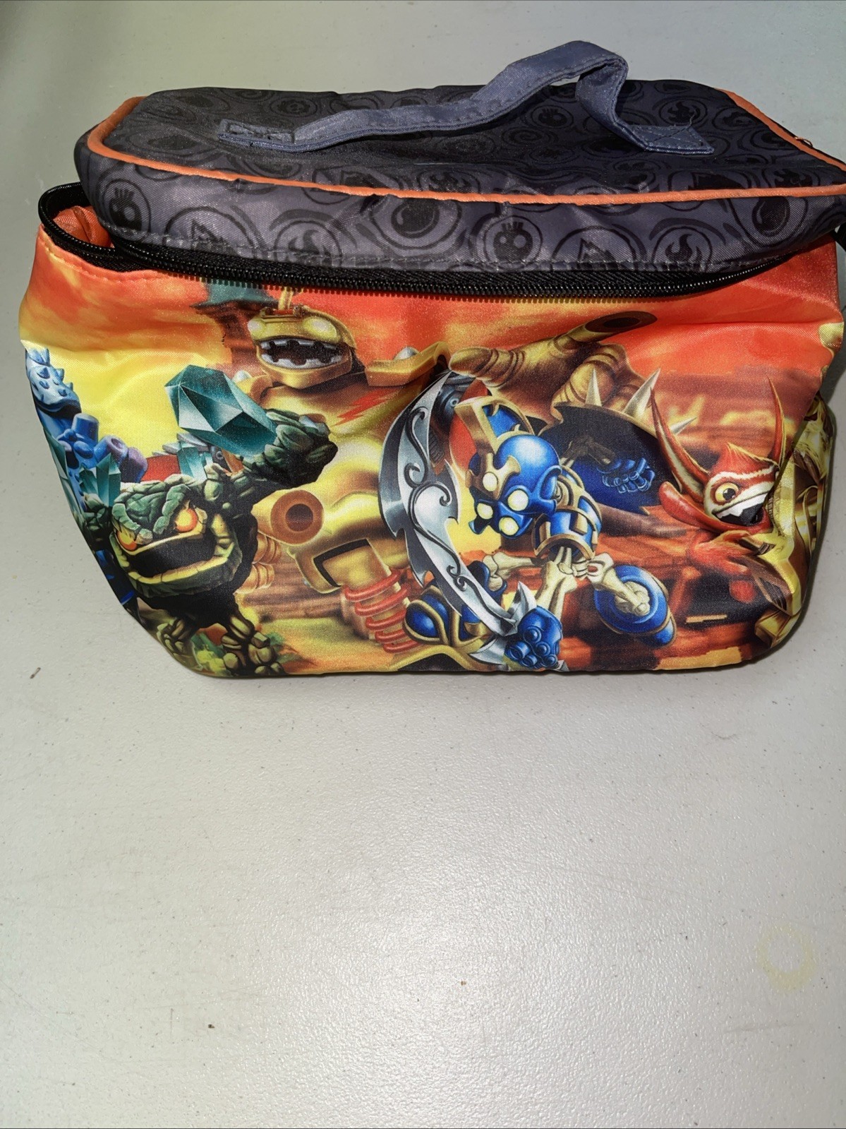 Skylanders Giants CARRY CASE Holder Video Game Figure Tote Travel Bag w/ Zipper