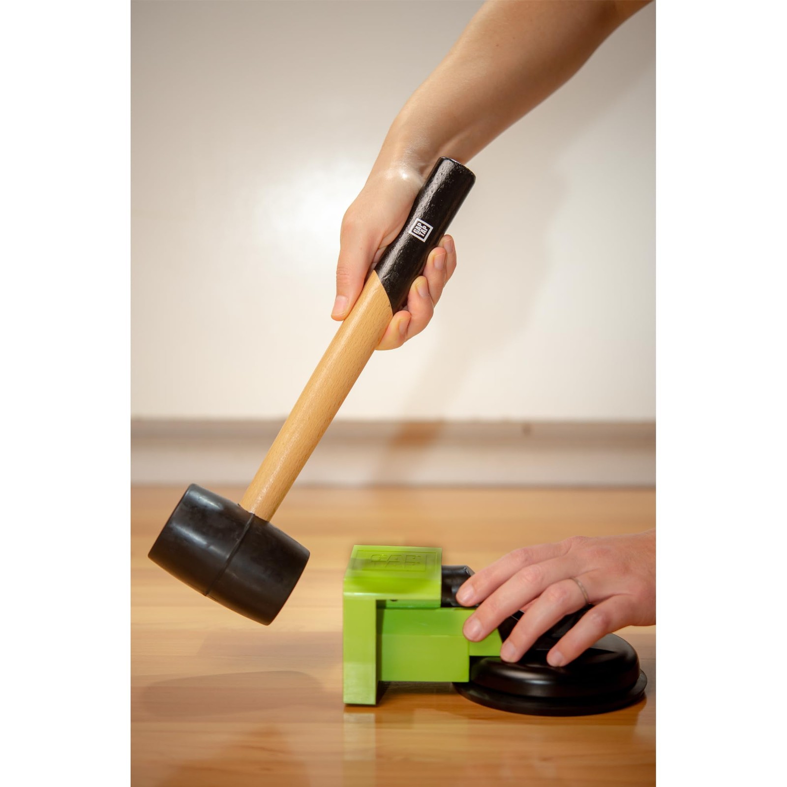 Heavy-Duty Floor Gap Fixing Tool - Enhanced Suction Cup & Non-Scratch Mallet ...