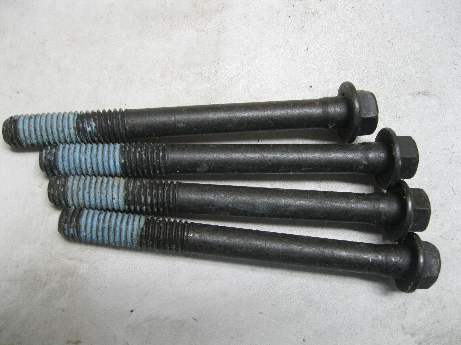 ROL MM23190 Engine Cylinder Head Bolt Set