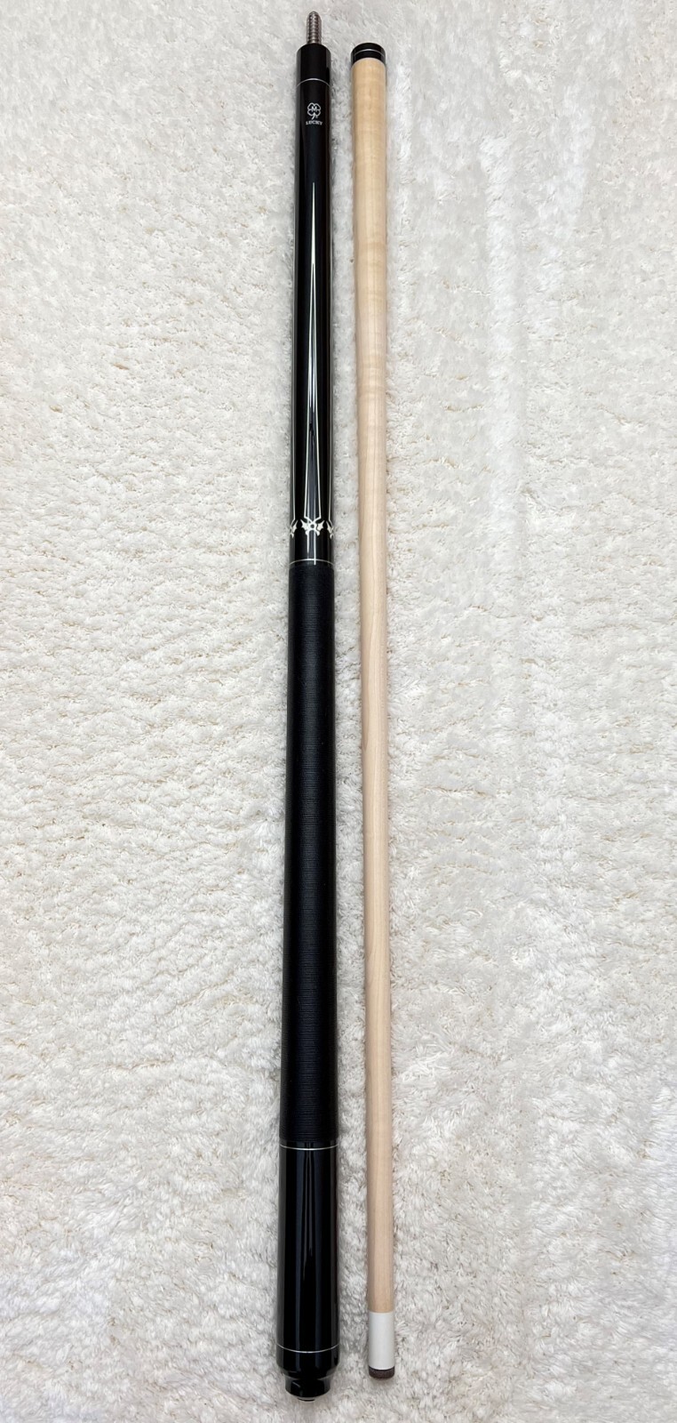 IN STOCK, New McDermott Lucky L16 Pool Cue, FREE Priority Shipping (Black)