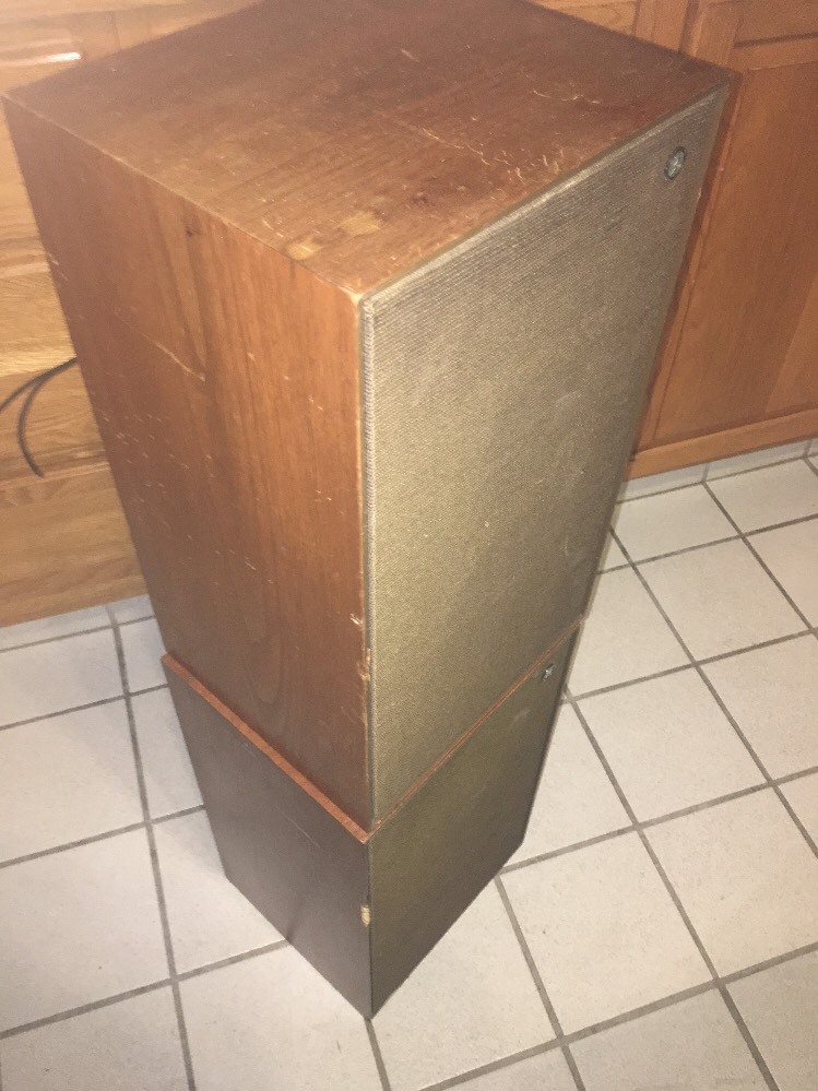 Motorola Wood Speakers Lot Of Two -RARE VINTAGE-SHIPS N 24 HOURS