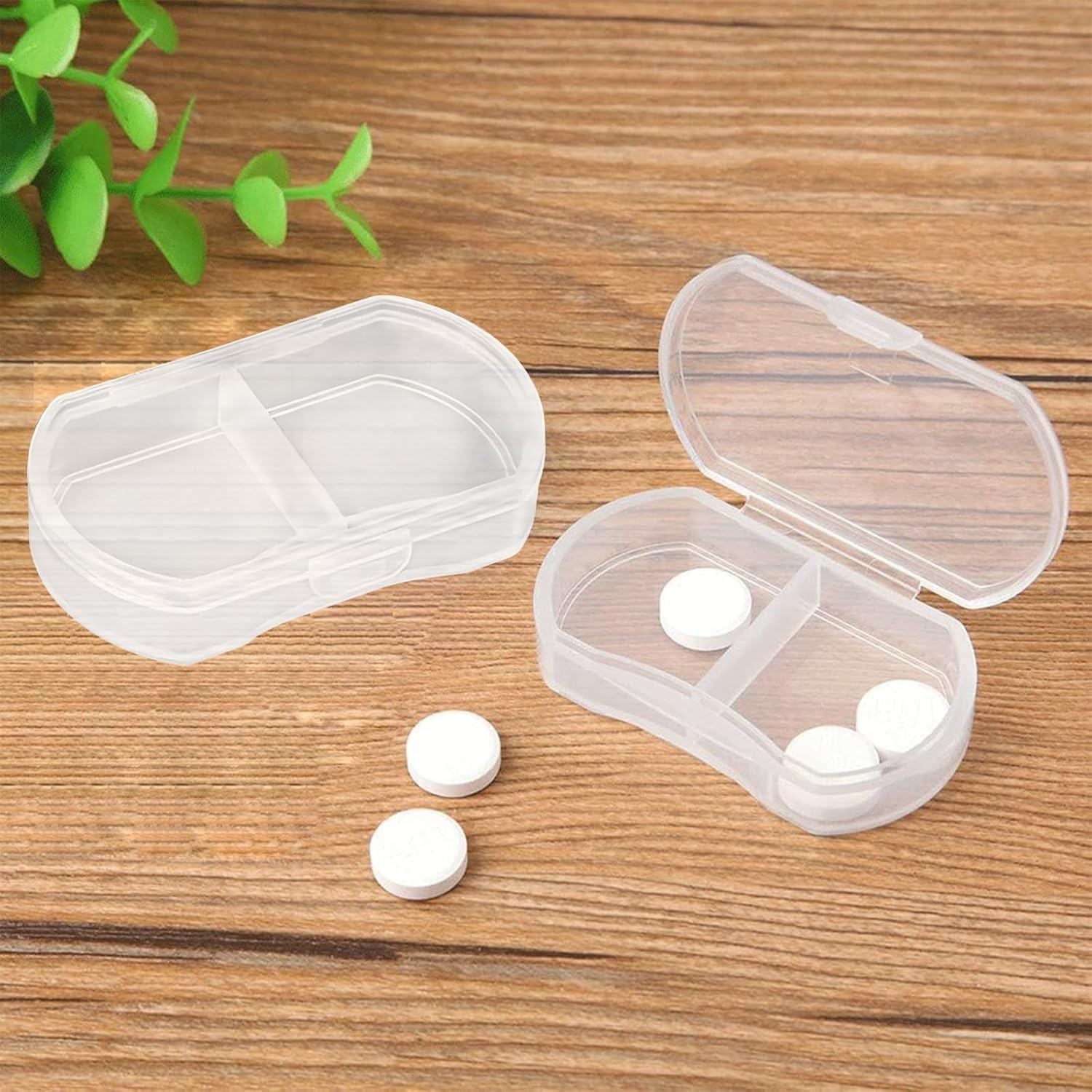 Compact White Mini Pill Case: Portable Organizer for Vitamins and Supplements