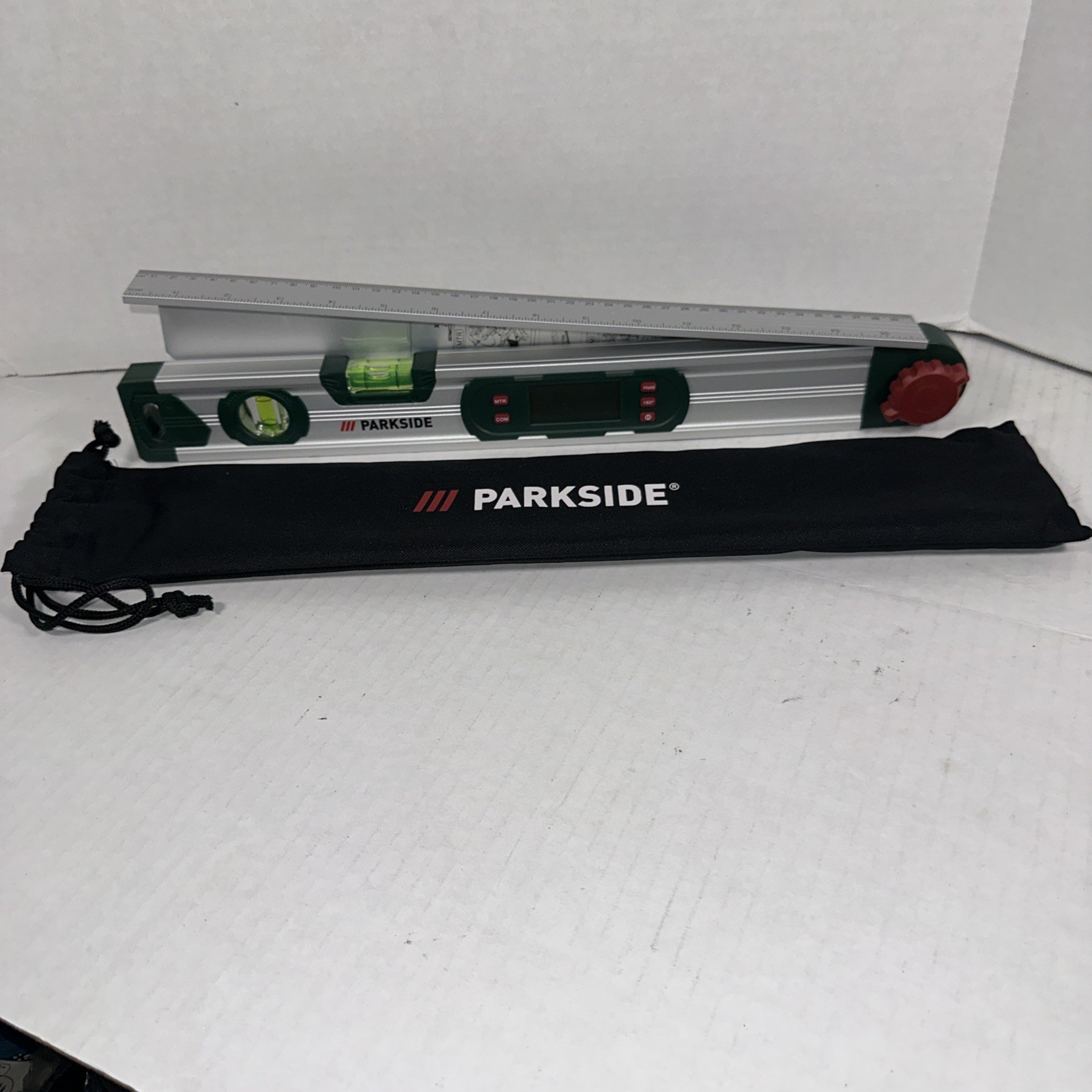 Parkside Digital Angle Finder With Level Model HG11598
