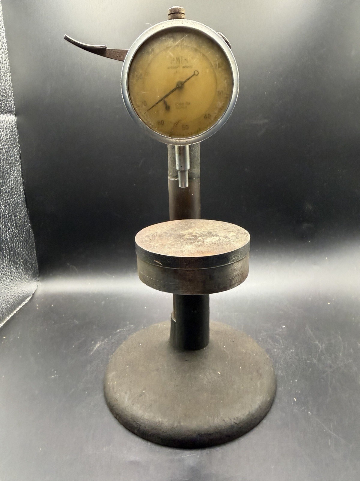 Vintage Antique B.C. Ames No. 1 Upright Gauge Dial Indicator Bench Stand 10"