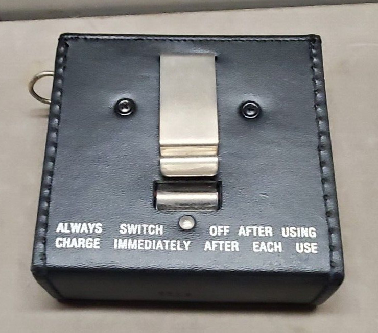 Quantum Battery 1 (untested ) with Flash cord and Module