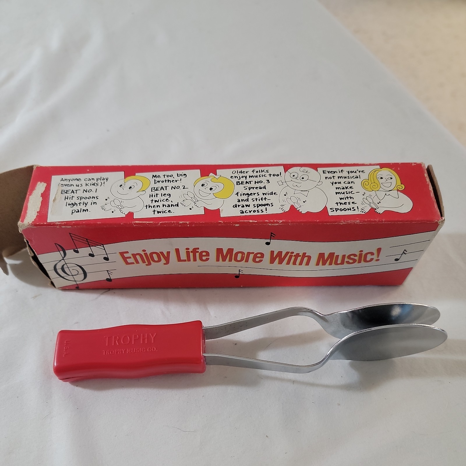 Vintage Trophy Musical Spoons ,Red