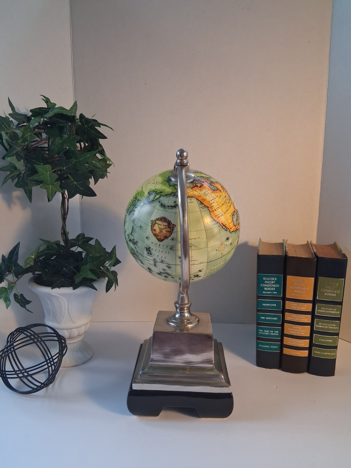 World Globe; Pedestal Style; Silver Toned, Desktop Globe