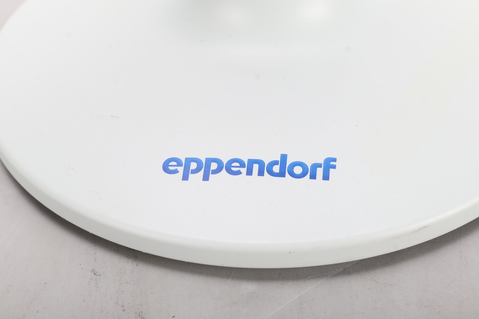 Eppendorf 3116000015 6 Manual Pipette Carousel 2