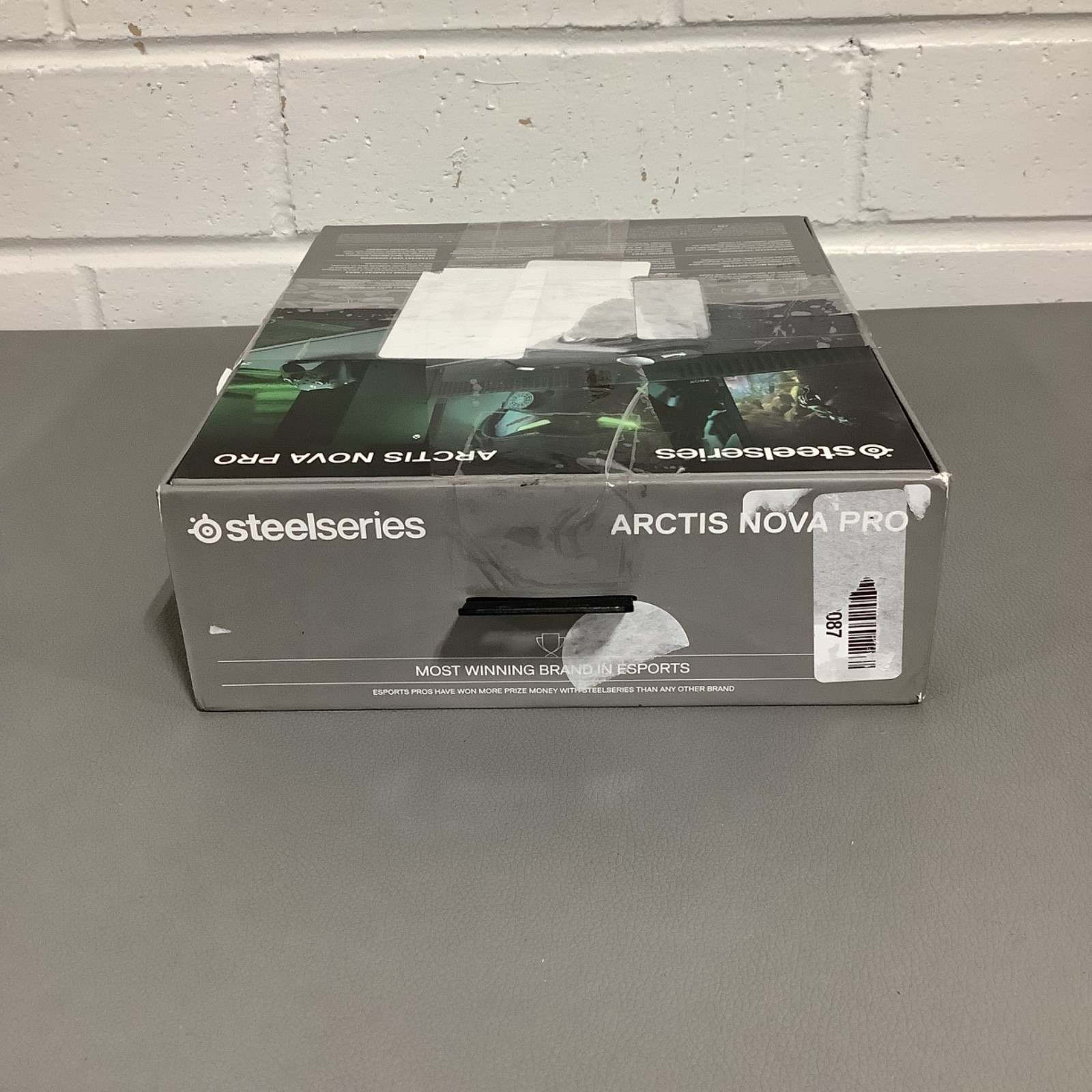 SteelSeries Arctis Nova Pro Wired Xbox Multi-System Gaming Headset