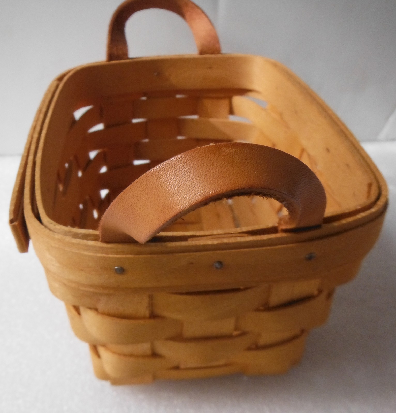 LONGABERGER small Basket leather handles 1999
