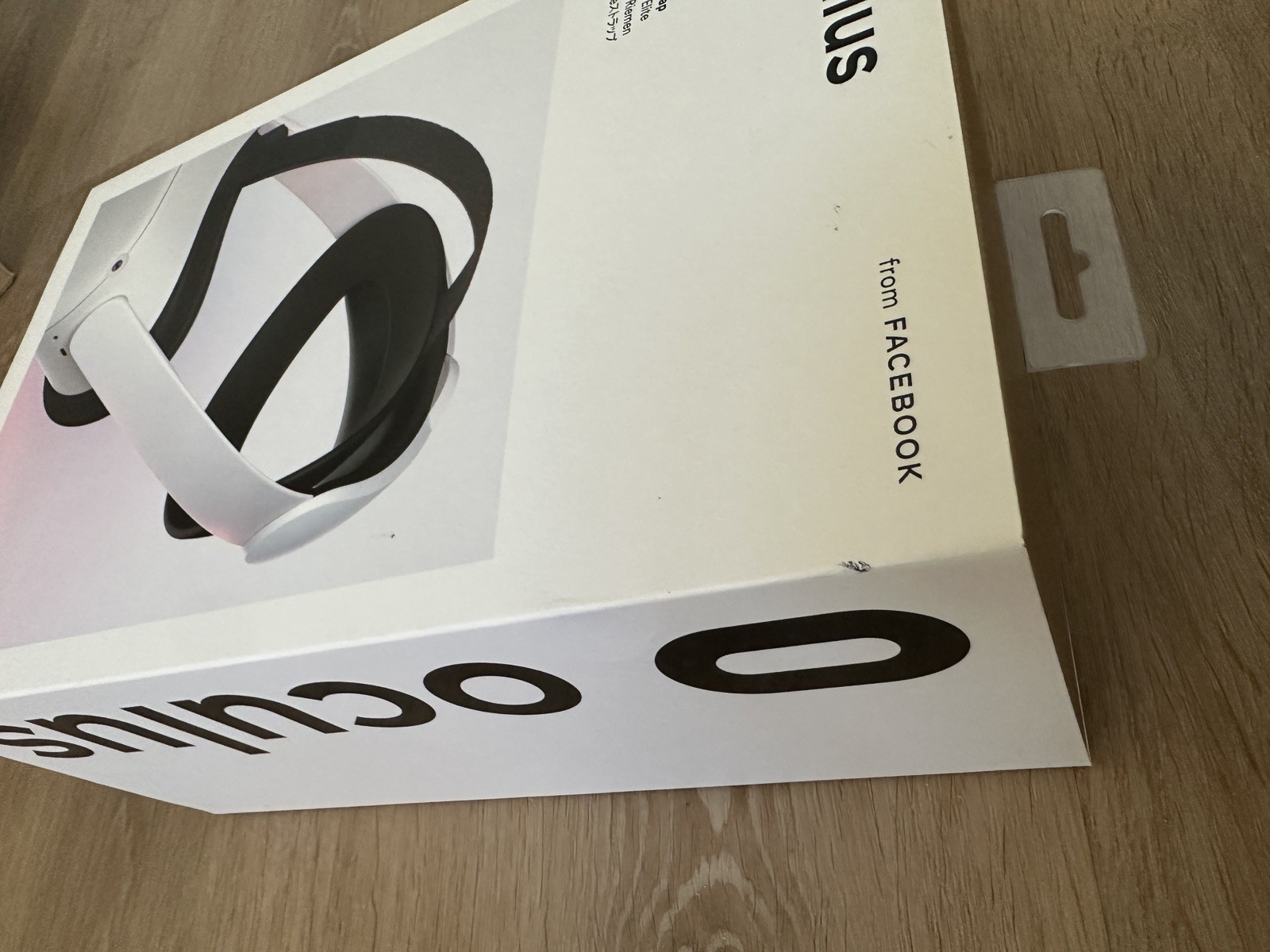 Meta Oculus Quest 2 Elite Strap for VR Headset (301-00375-01) in Original Box