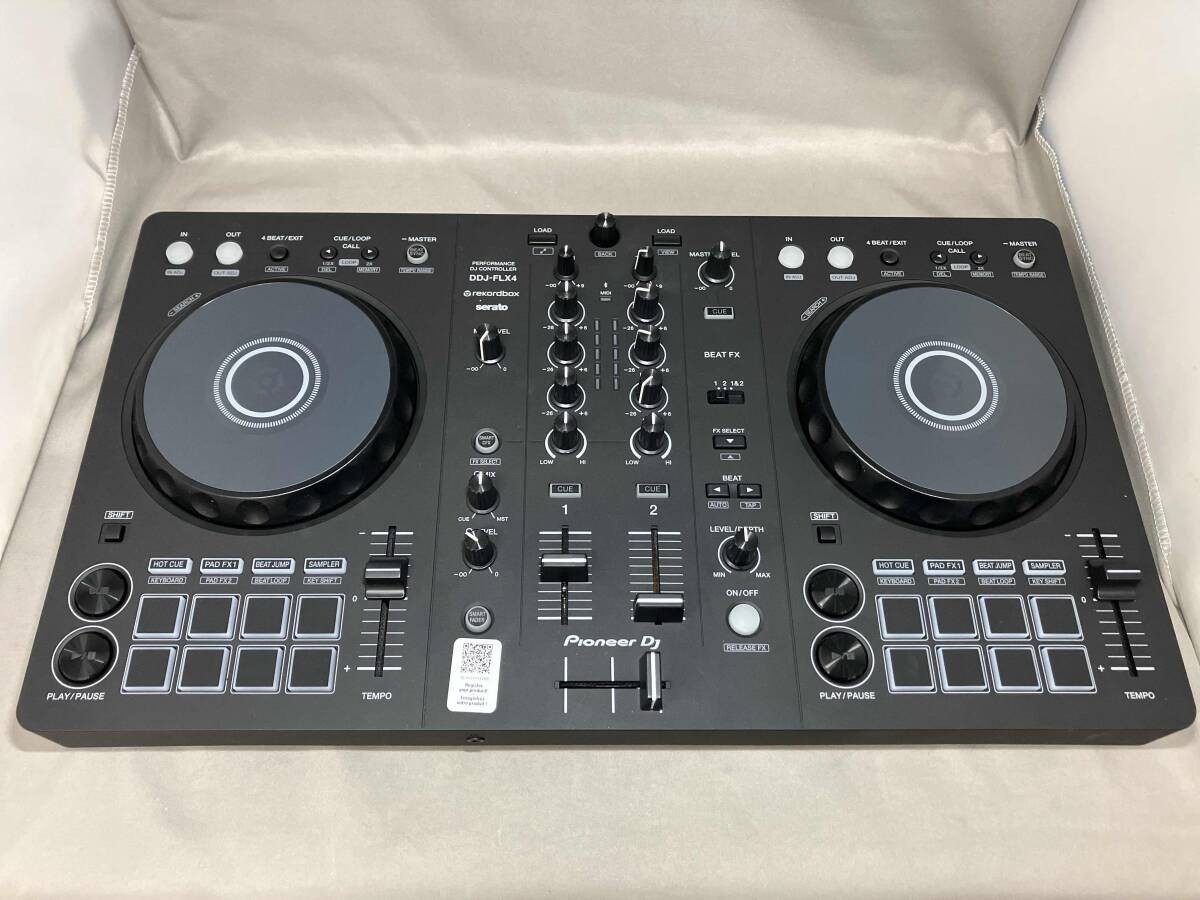 Pioneer DDJ-FLX4 2-Channel Serato Lite Rekordbox Software DJ Controller Black