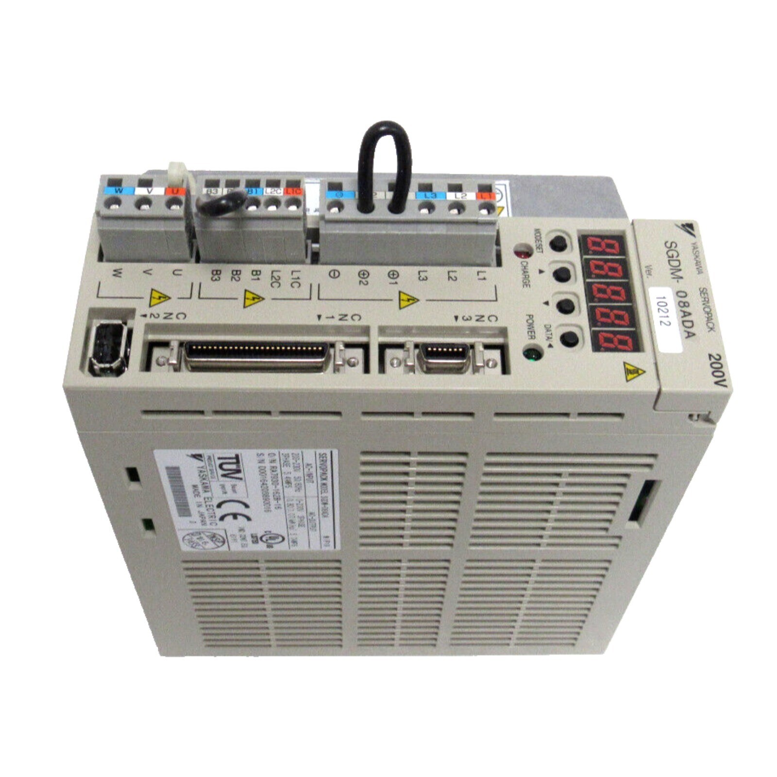 YASKAWA SGDM-08ADA NEW IN BOX SGDM08ADA SERVO DRIVE