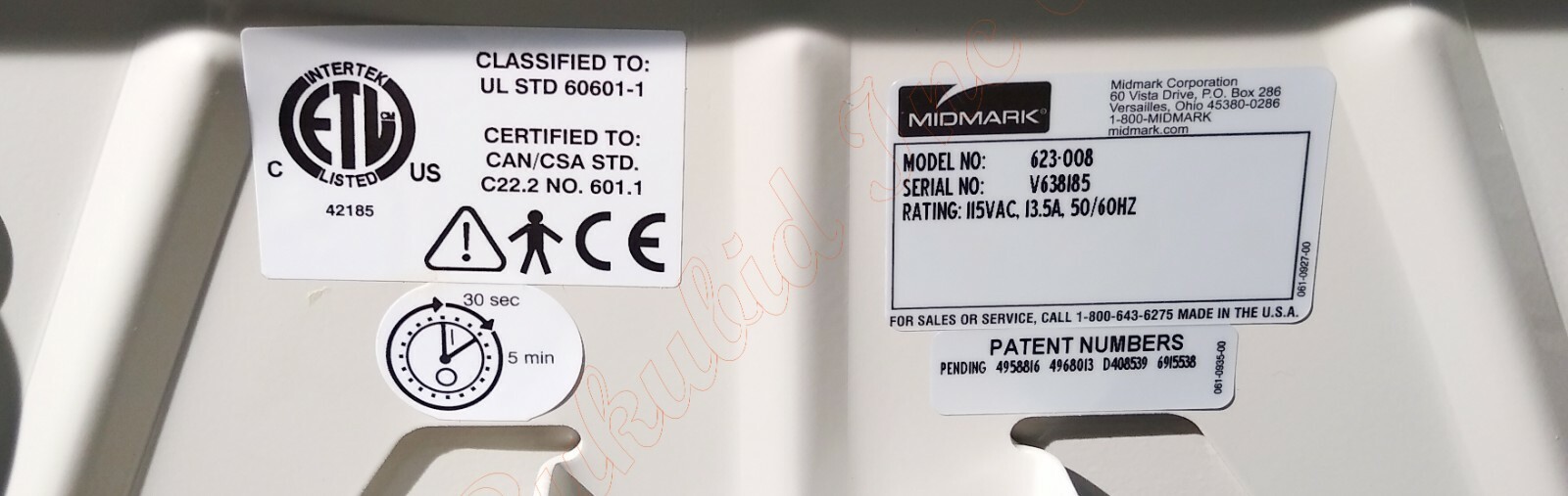Midmark 623-008 Barrier Free Power Exam Table with Footswitch & Hand Controller
