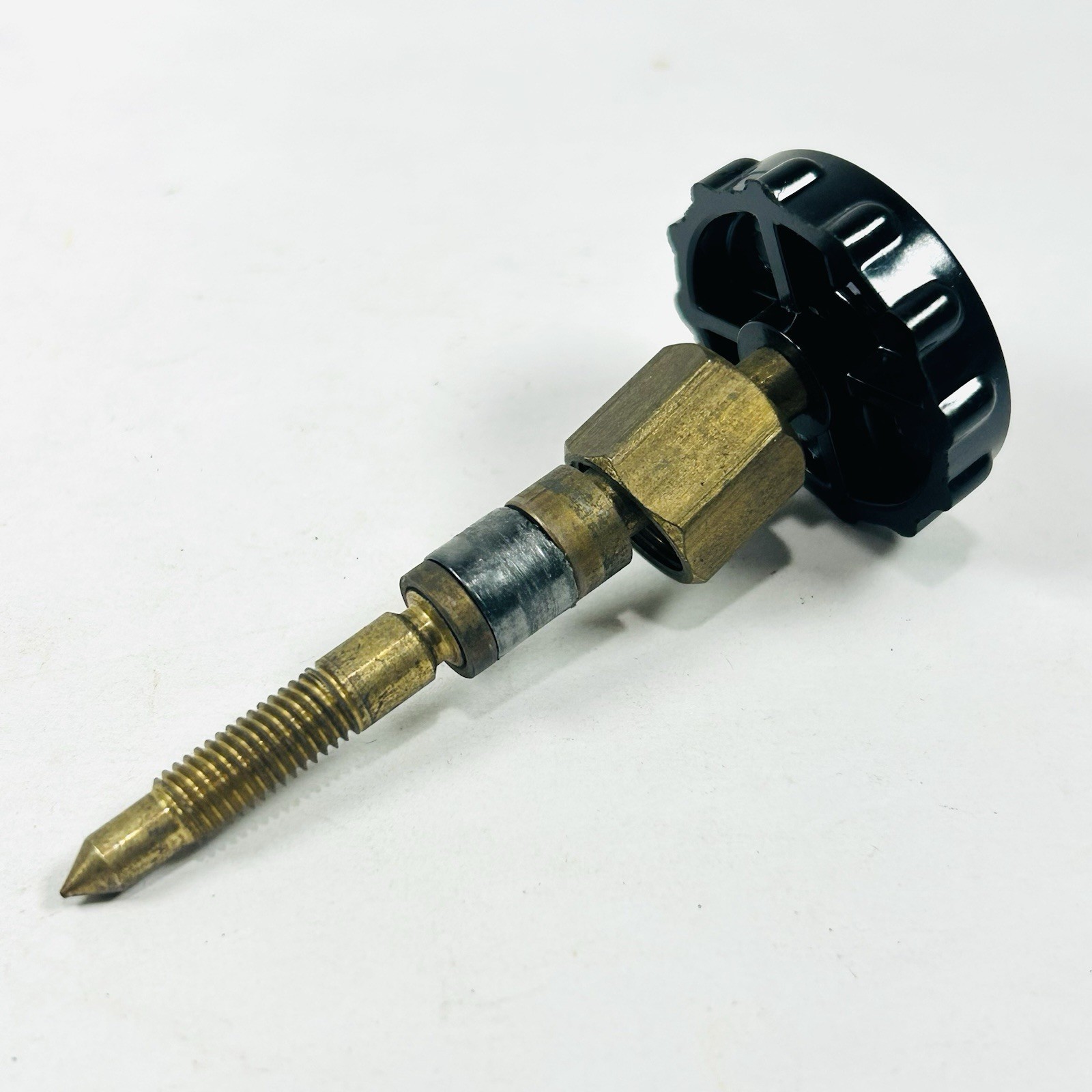 New Coleman Lantern 220C6531 Valve Stem Assembly 220 228