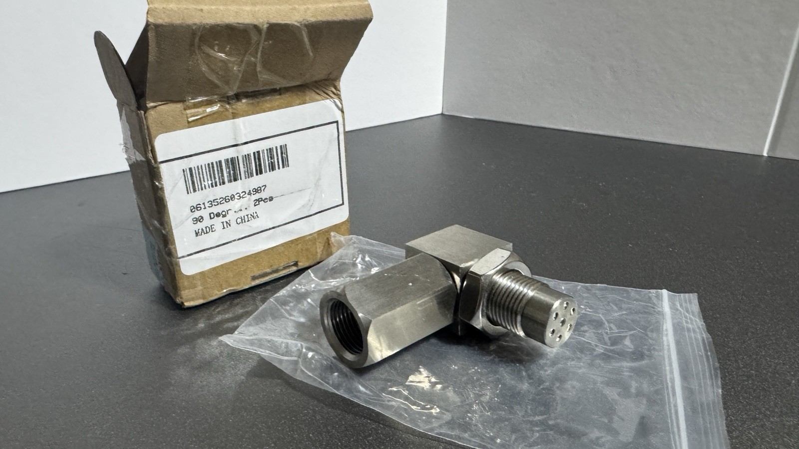1pc Stainless Catalizador /sensor 90 degree Adapter Fitting