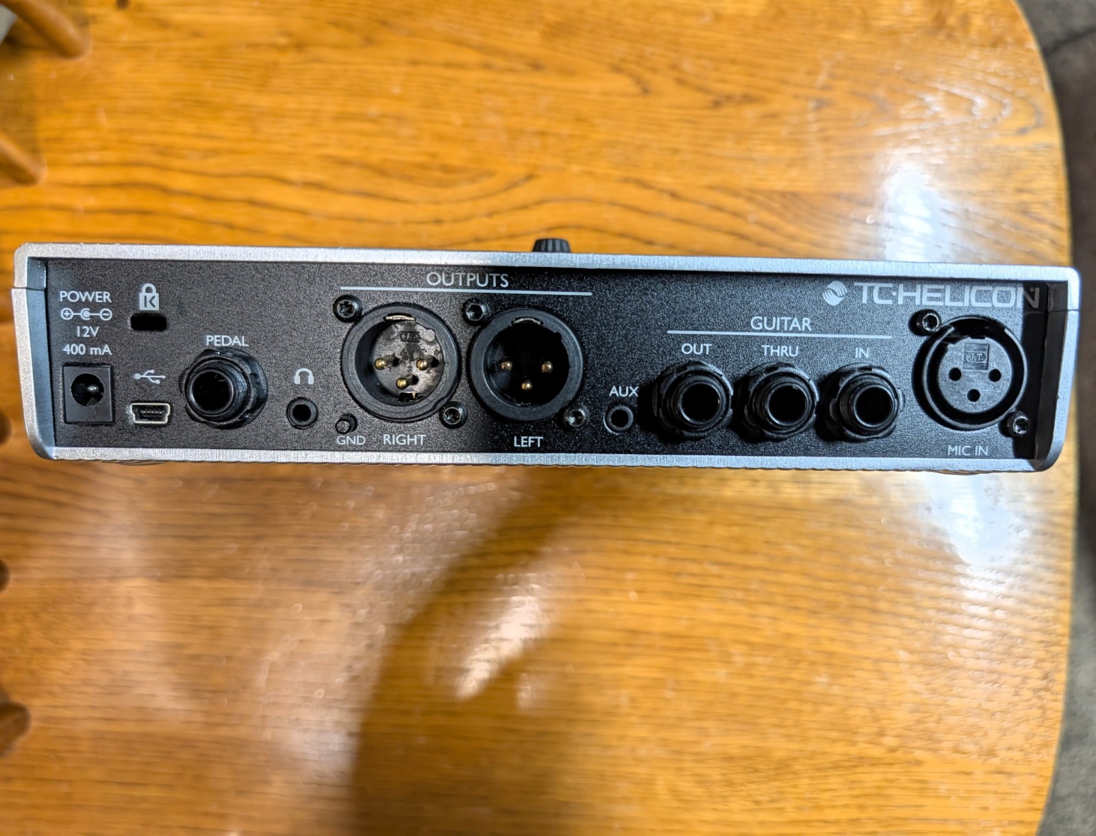 TC Helicon Play Electric/ Vocal & Guitar Effects