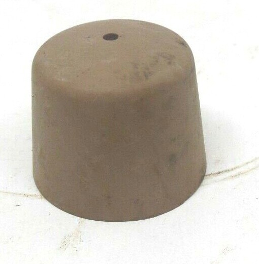NOS CAB LINING SCREW COVER CAP FOR JOHN DEERE TRACTORS L111626 L37963