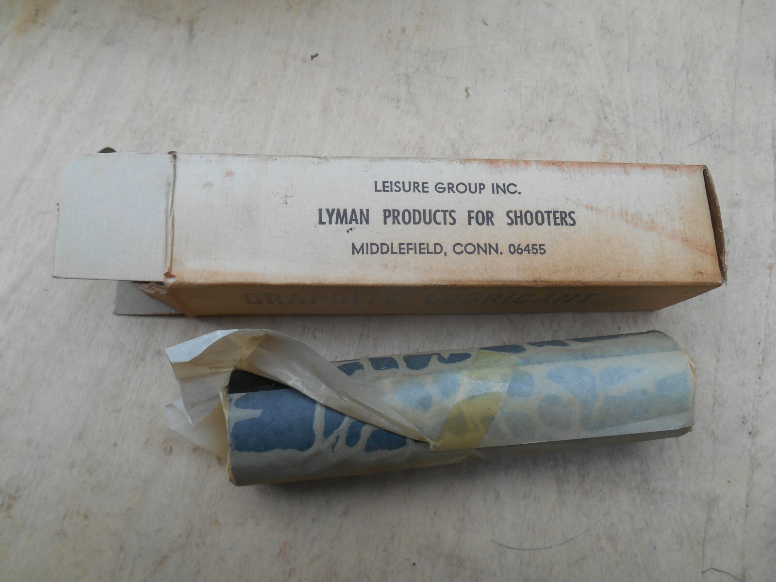 VTG. LYMAN GRAPHITE LUBE STICK , NOS.