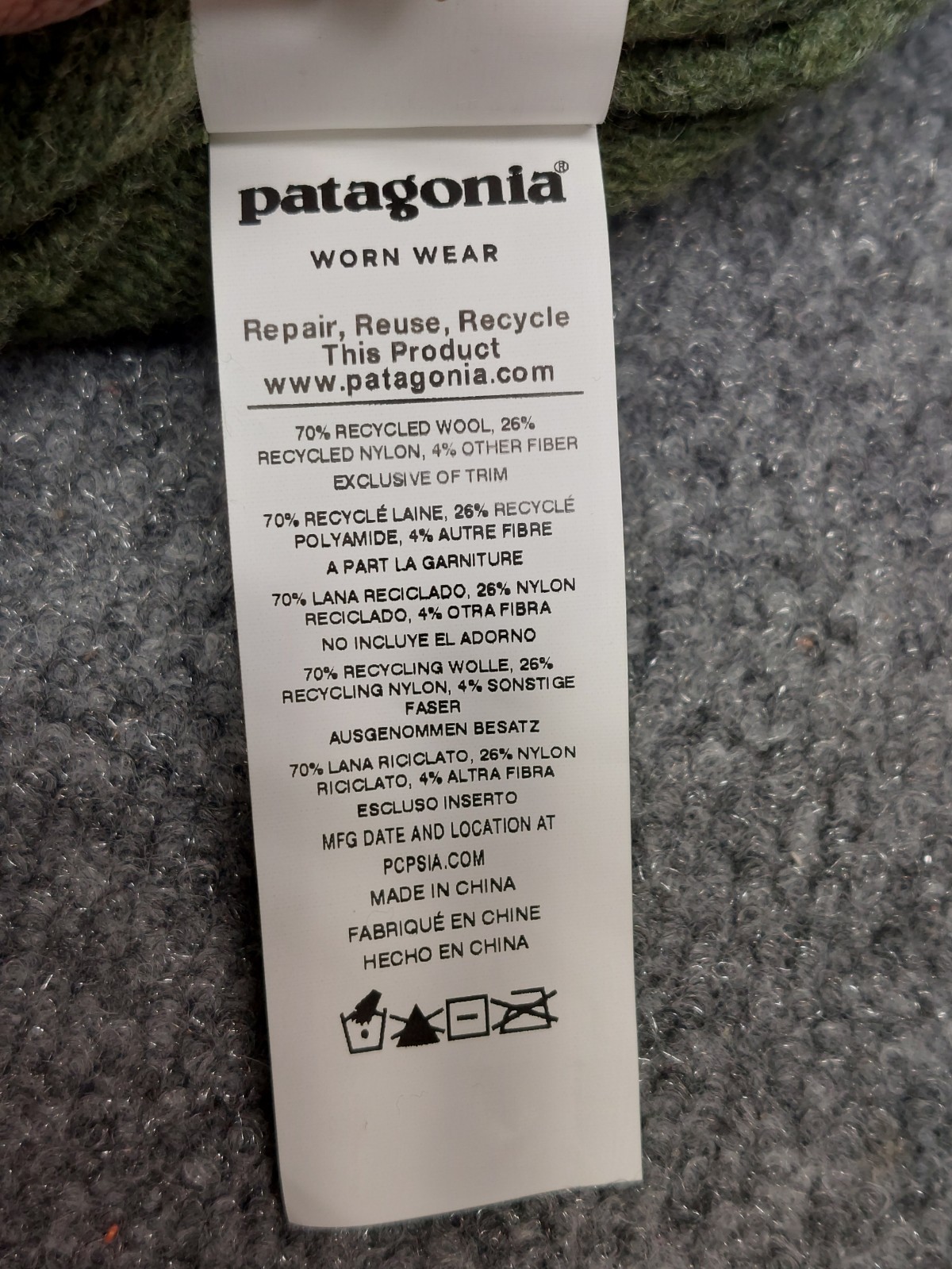 Patagonia Women Snowdrifter Beanie Green Logo Comfortable Worn Wear Outside