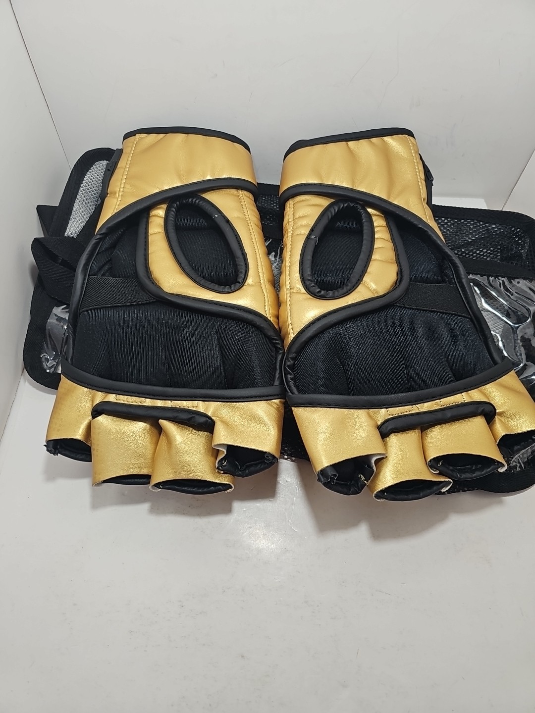KOMBAT Taekwondo Gloves Size XL