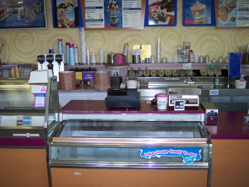 Complete Baskin-Robbins Ice Cream Store Equipment Package