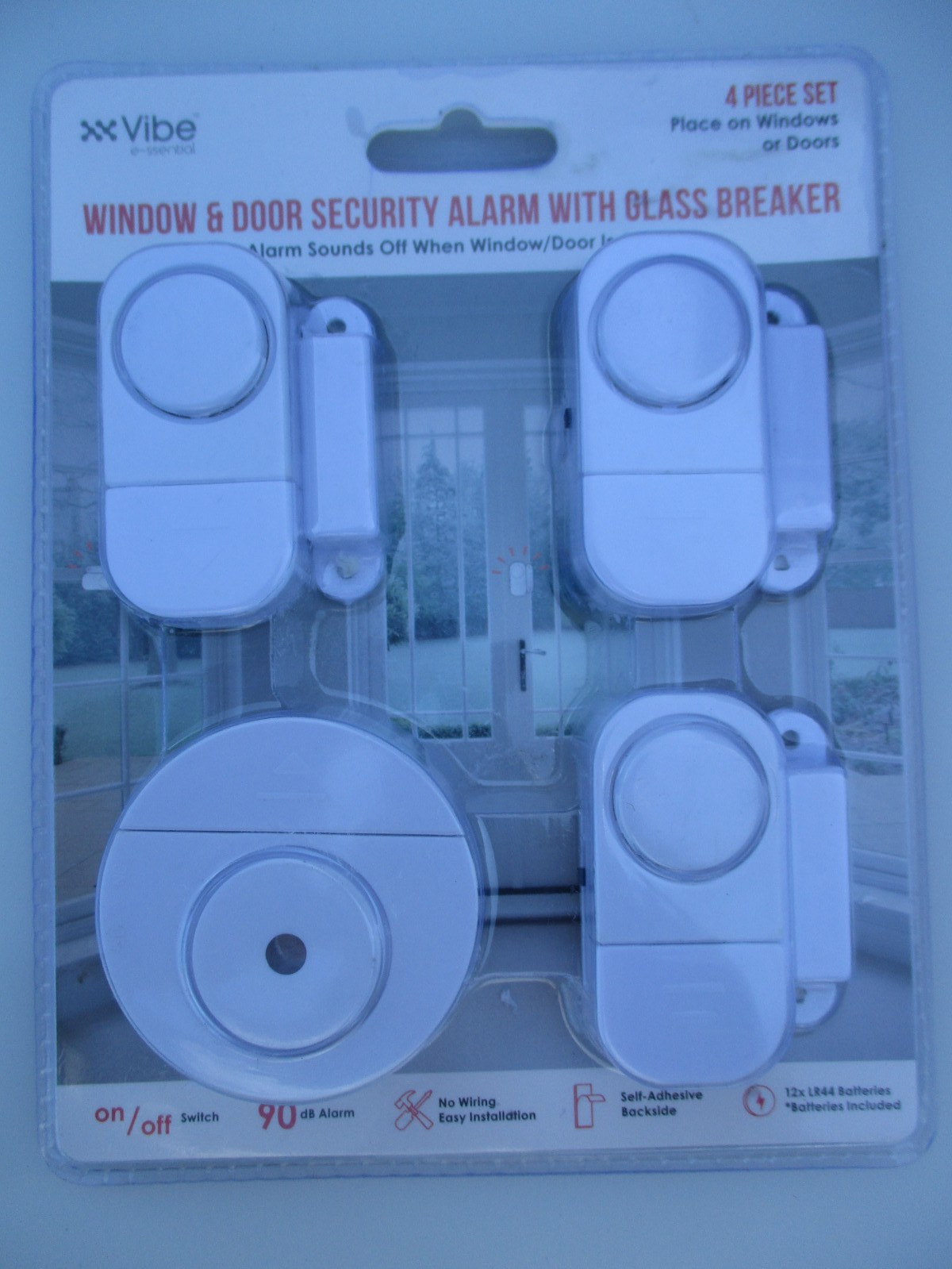 4 PIECE SET WINDOW & DOOR ALARM WITH GLASS BREAKER, BATTERY OPERATED (INCLUDED)