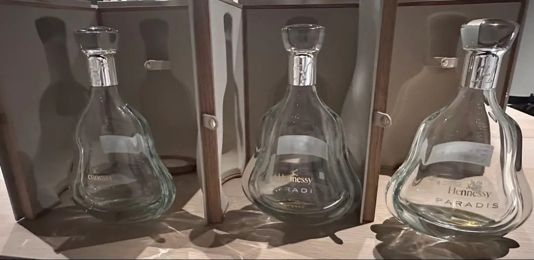 Hennessy Paradis Rare Cognac Crystal Decanter Empty Bottle w/ Box set of 3 4set