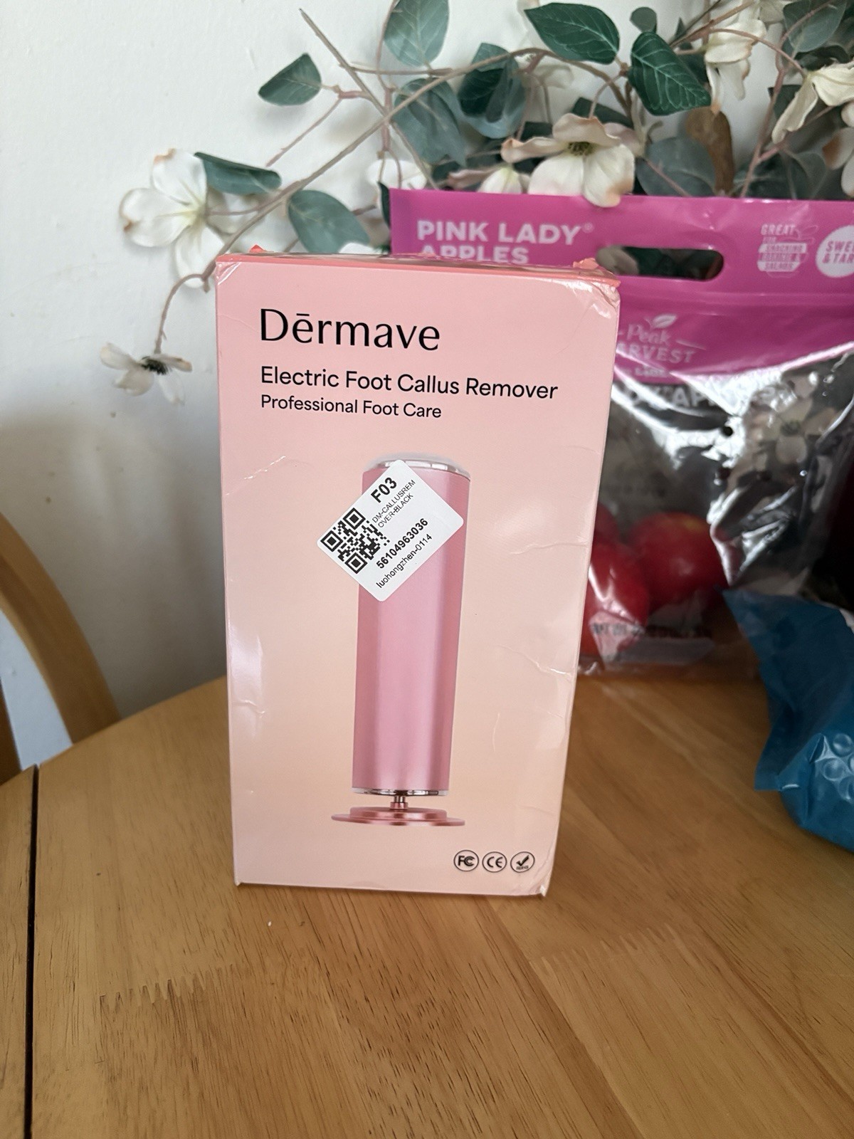 Dermave Electric Foot Callus Remover W/60Pcs Sanding Disc, Black, BNIB, NEW
