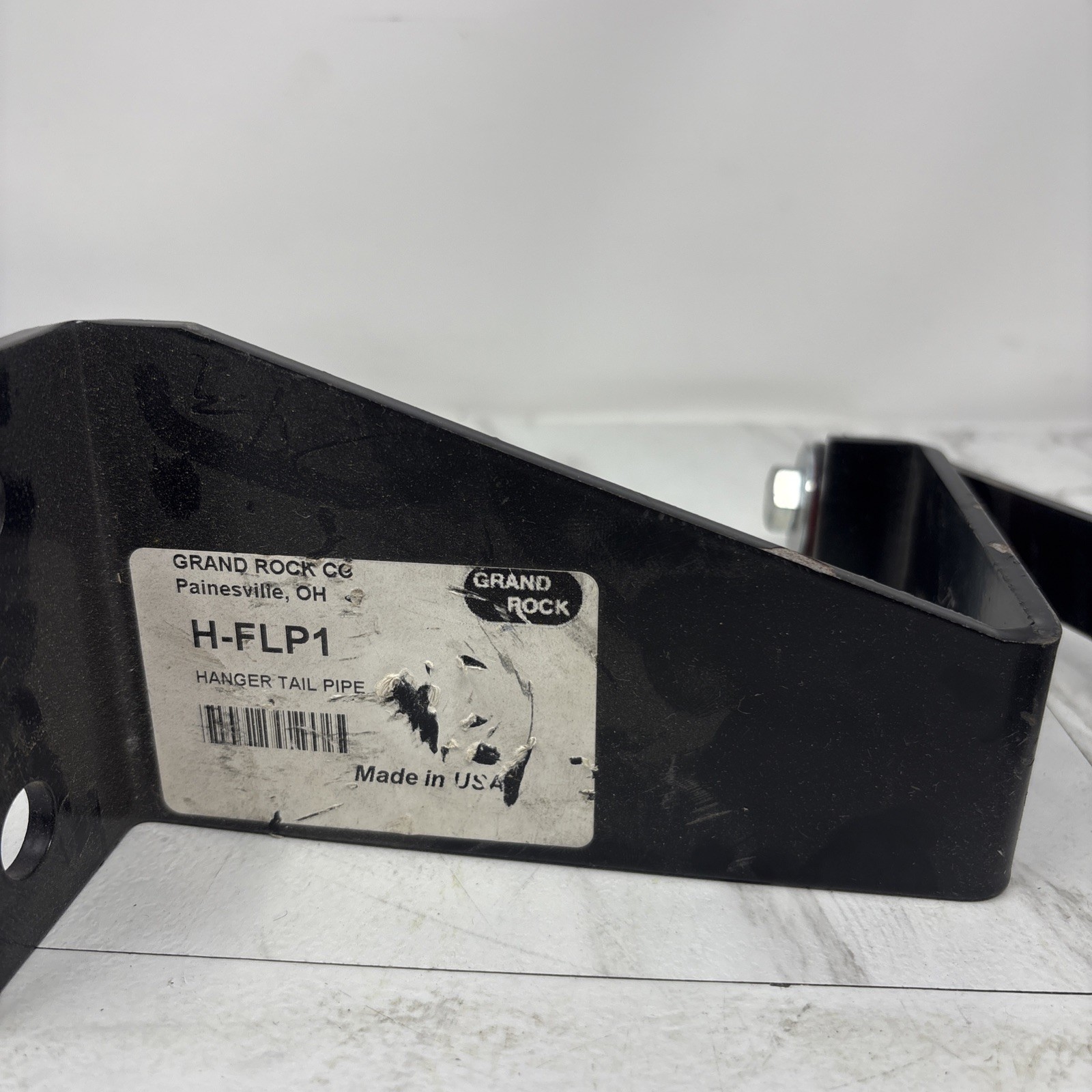 GRAND ROCK TAIL PIPE HANGER EXHAUST BRACKET H-FLP1