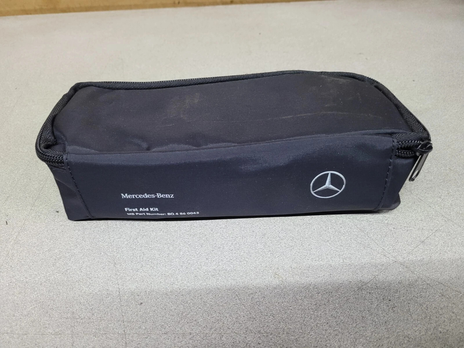 Genuine Factory Mercedes Benz Medical First Aid Kit OEM BQ 4 86 0043