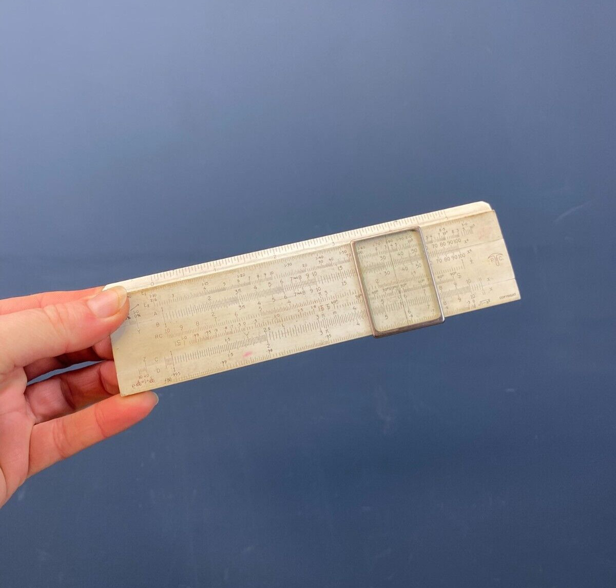 VINTAGE P.I.C THORNTON SLIDING RULER RULE ENGINEERING MATHEMATICAL STATIONARY