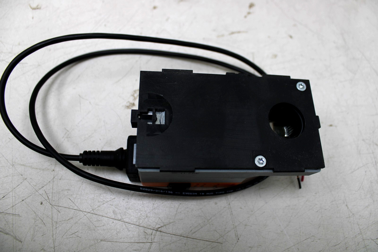 Belimo LMB24-HM AC/DC 24V Retrofit Actuator -Open Box