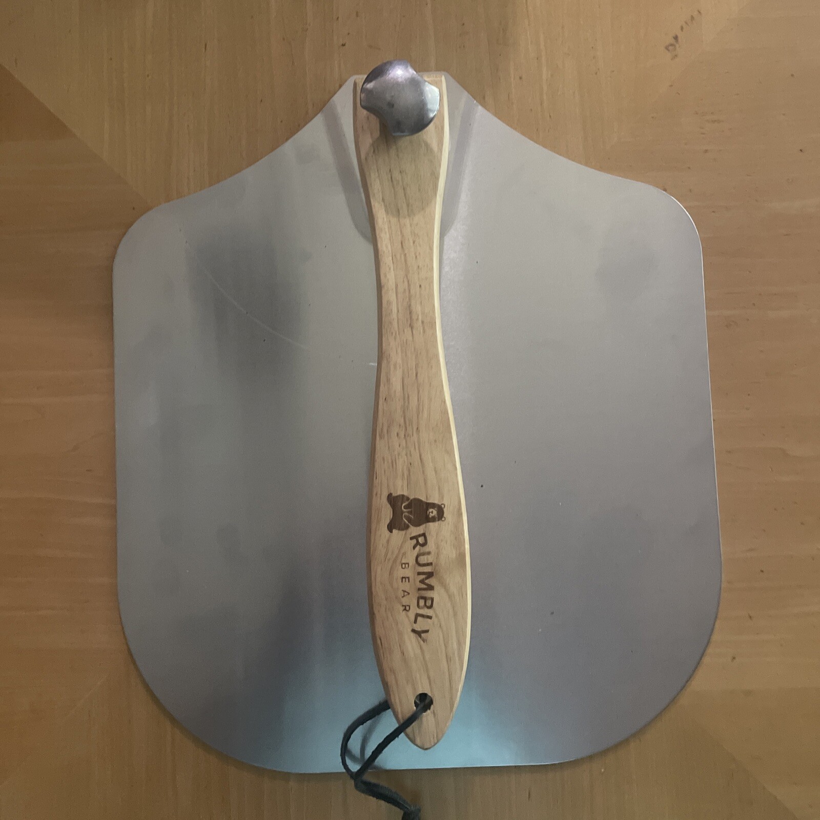 Rumbly Bear Aluminum Pizza Peel 12 Inch x 14 Inch with Folding Wood Handle Pizza