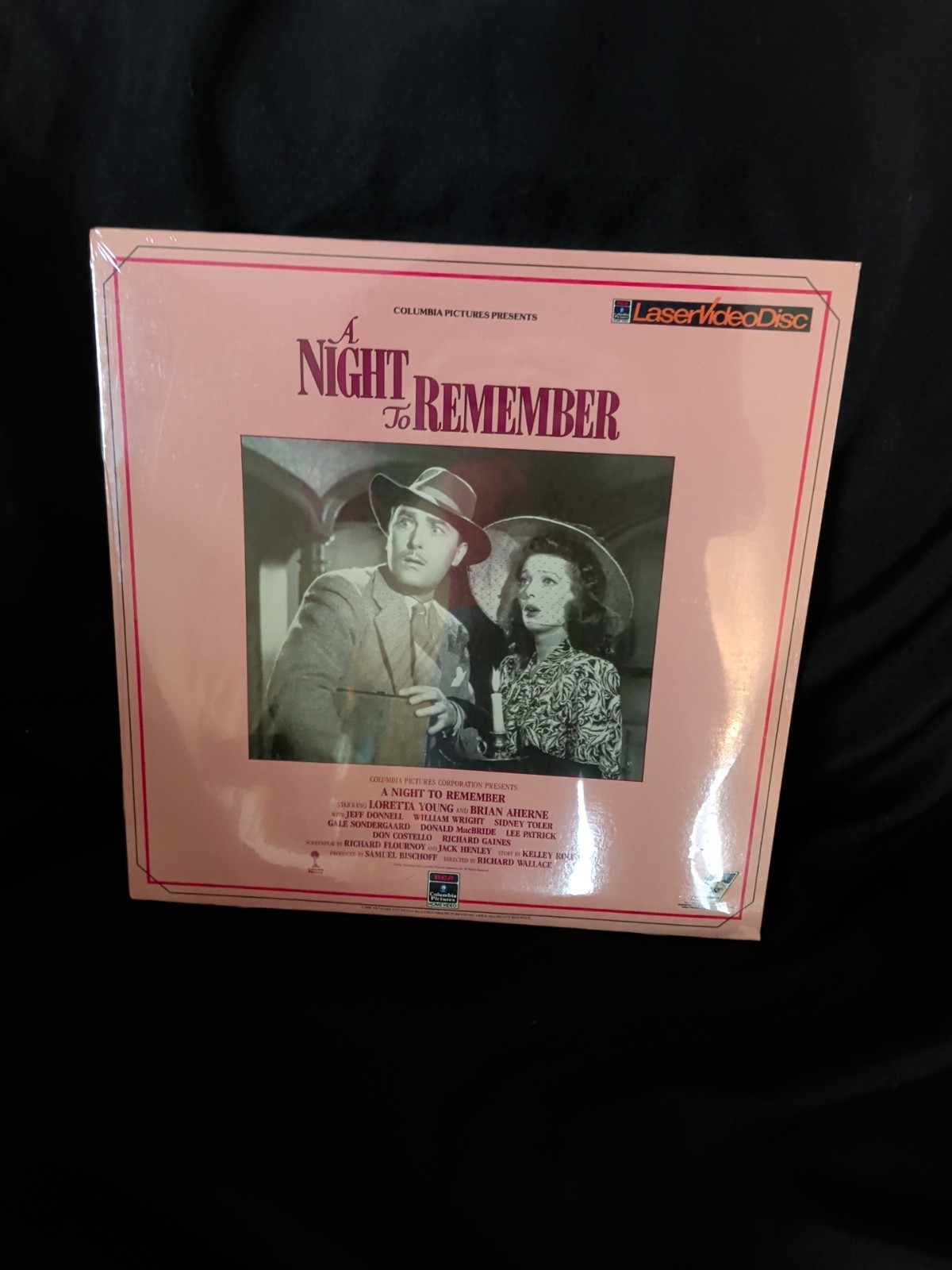 NEW LORETTA YOUNG - A Night To Remember - Screwball Comedy Mystery - Laserdisc