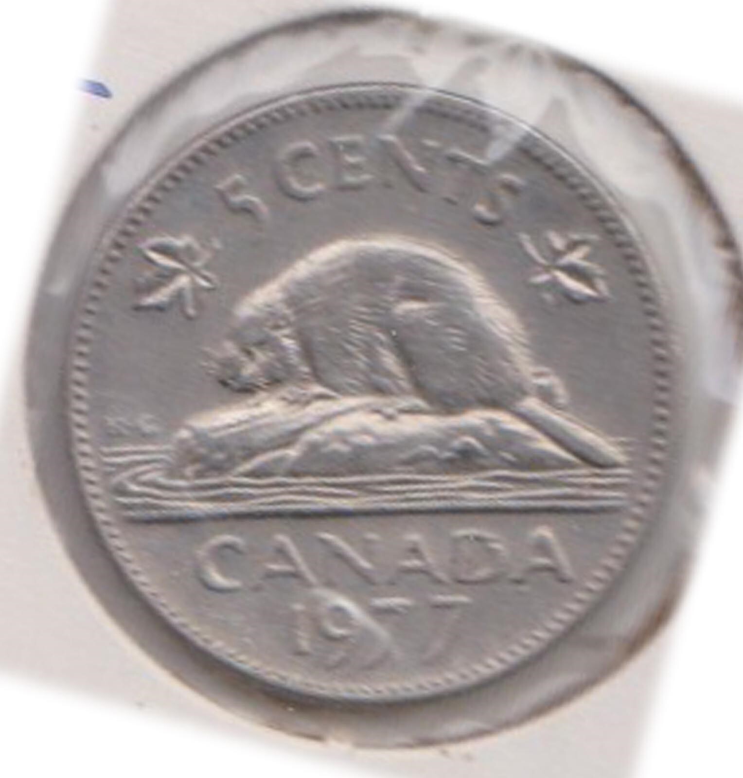 (H205-75) 1977 Canada 5c coin (BY)