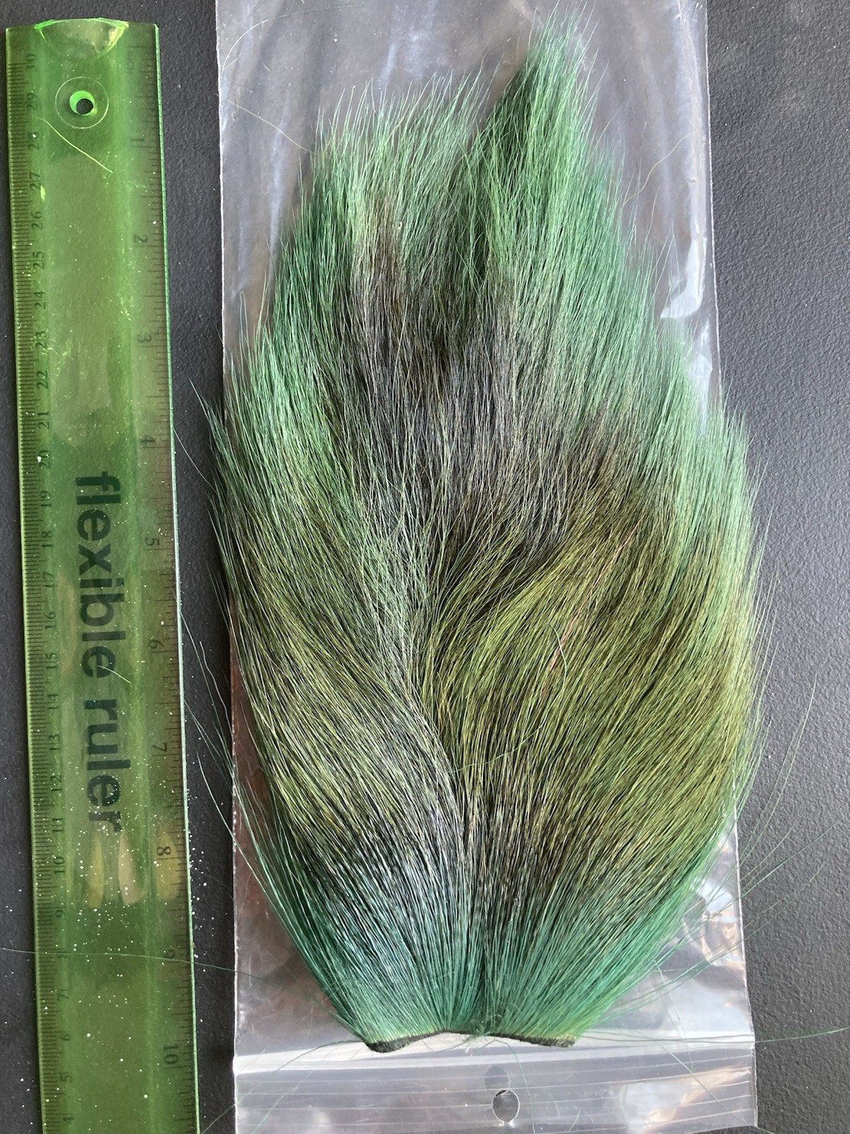 Hareline Large Northern Bucktail Olive/Green