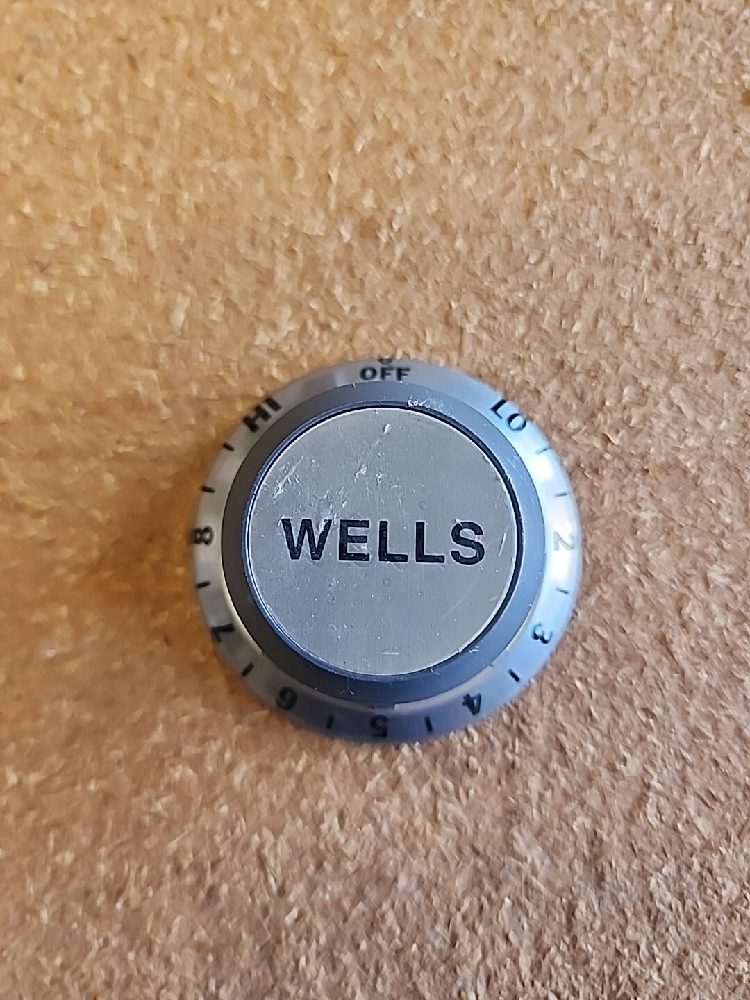 Wells,  50371 Thermostat Knob HI/LO  AP 22-1073  new