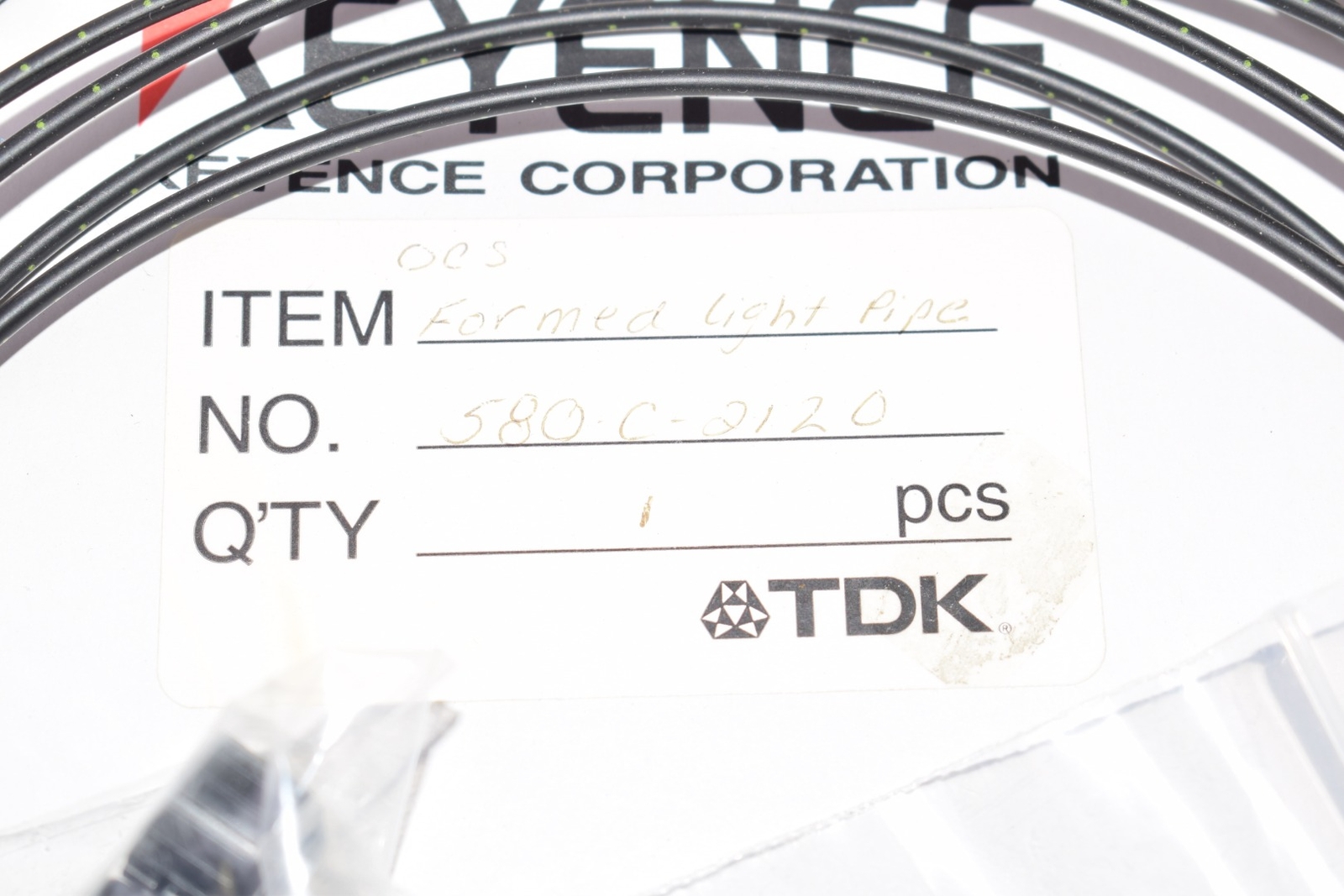 NEW Keyence 580-C-2120, Formed Light Pipe Sensor