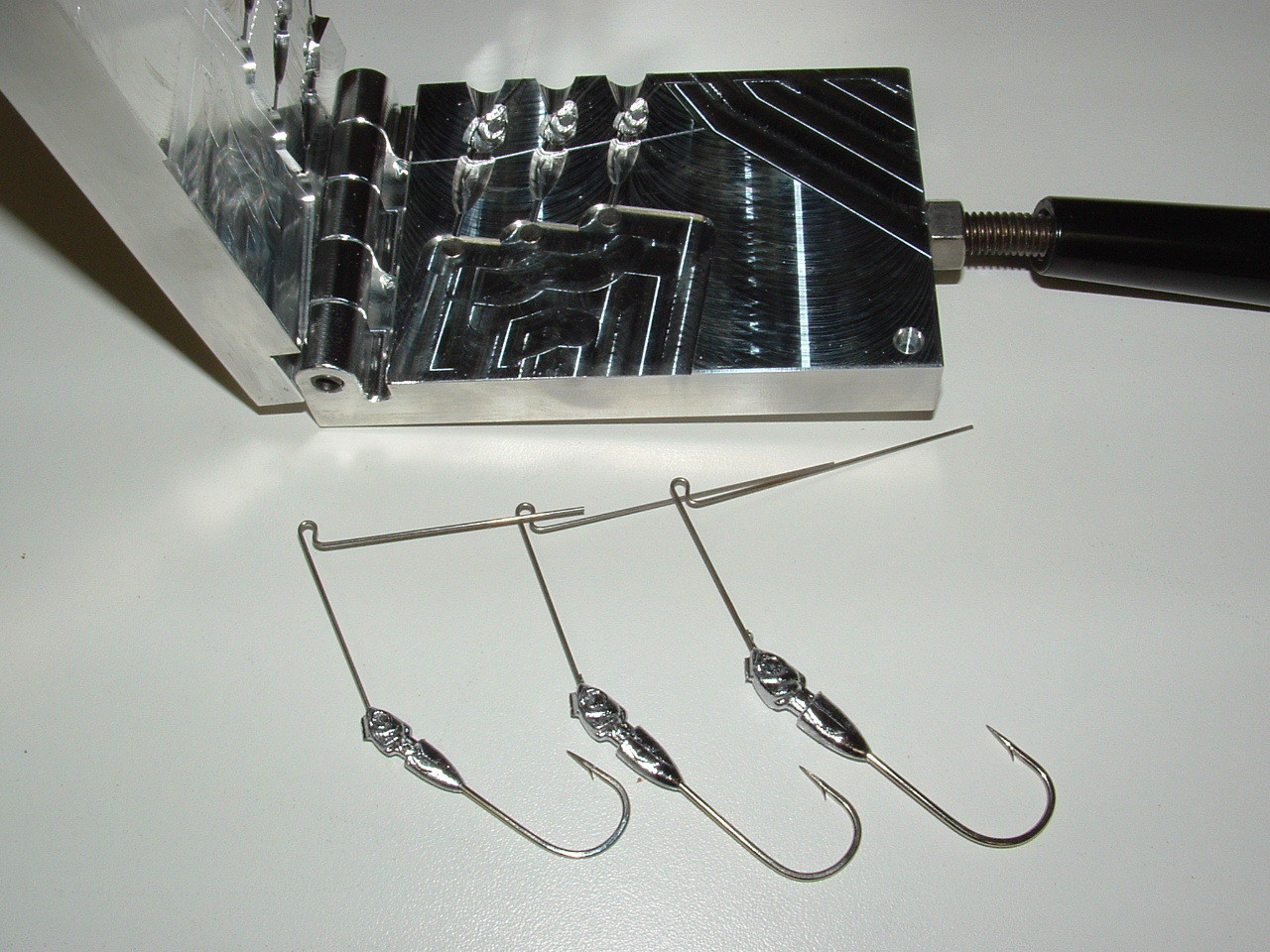 Freshwater Spinnerbait Hidden Weight -4  mold 1/8, 3/16, 5/16 oz CNC Aluminum