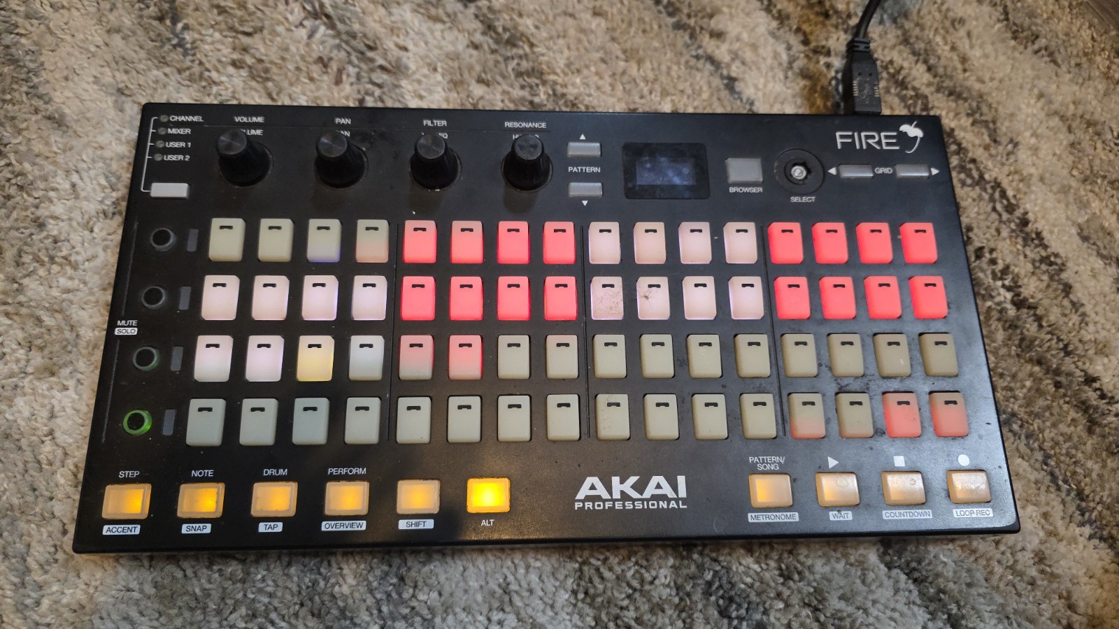 As IS Akia Fire No Knob And Audio  Inertface Presonus