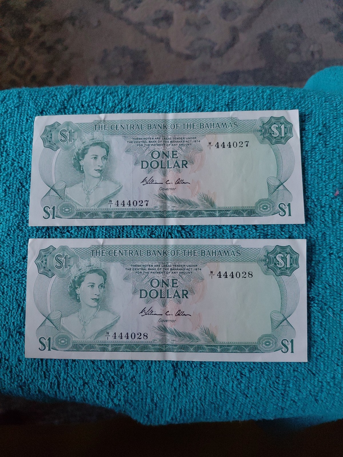 1974 The Central Bank of The Bahamas One Dollar Banknote Crisp Unc