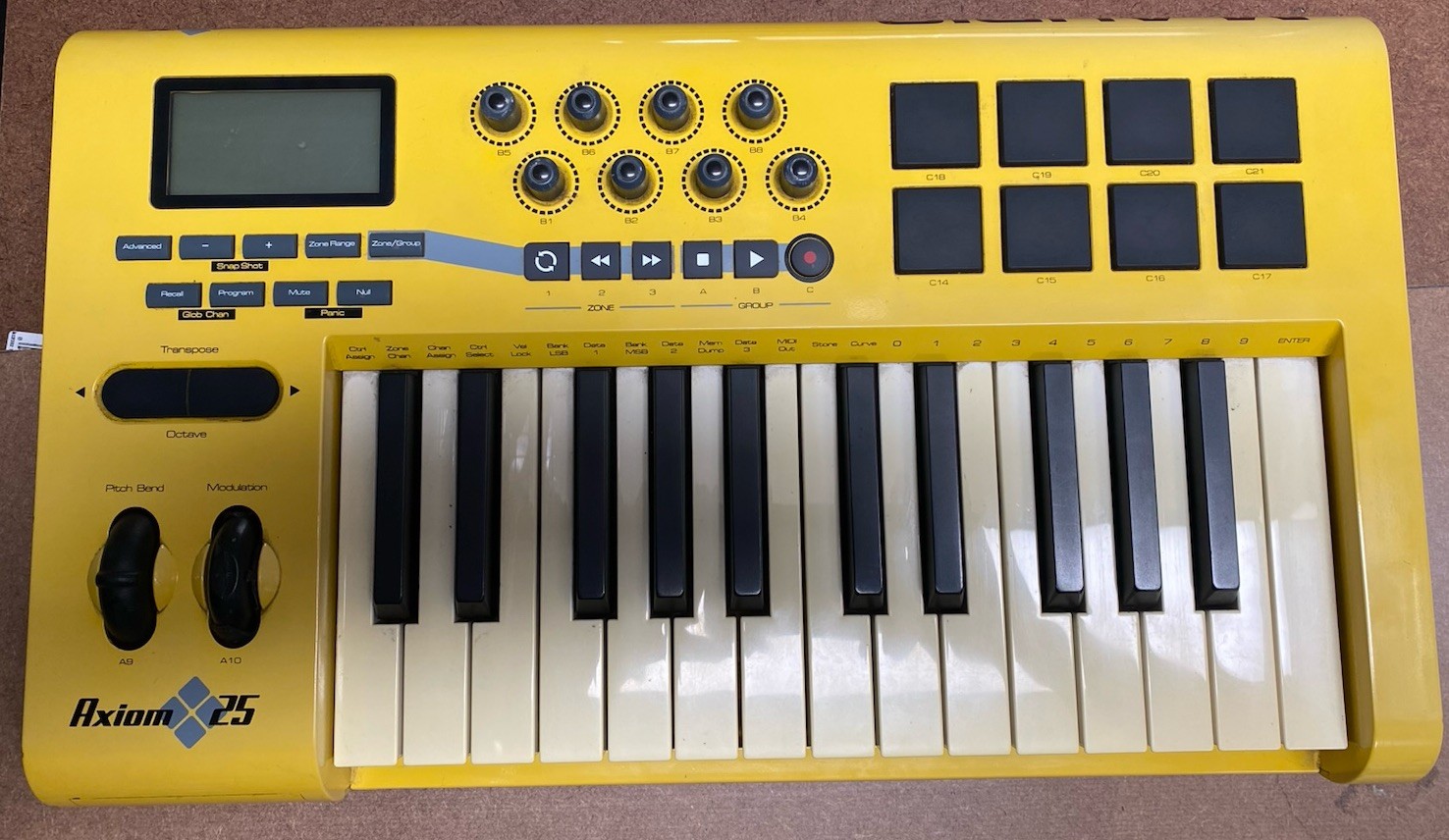 M-Audio Axiom 25 Limited Yellow Special Edition USB MIDI Keyboard As-Is