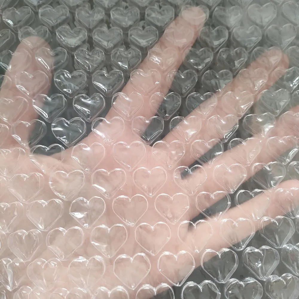 Heart Bubble Cushioning Wrap Padding Roll - 7.87in x 315in (20cm x 8m) for Gifts