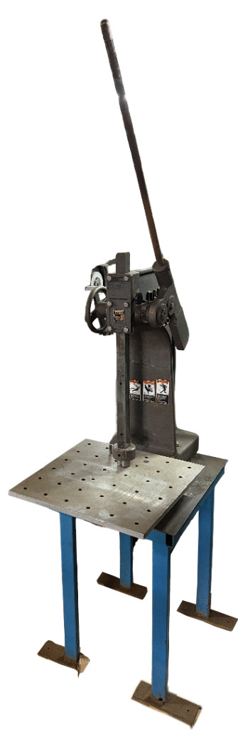 Dake 1-1/2B Ratchet Lever Arbor Press 48:1 3-Ton 7” Throat 1 1/2B