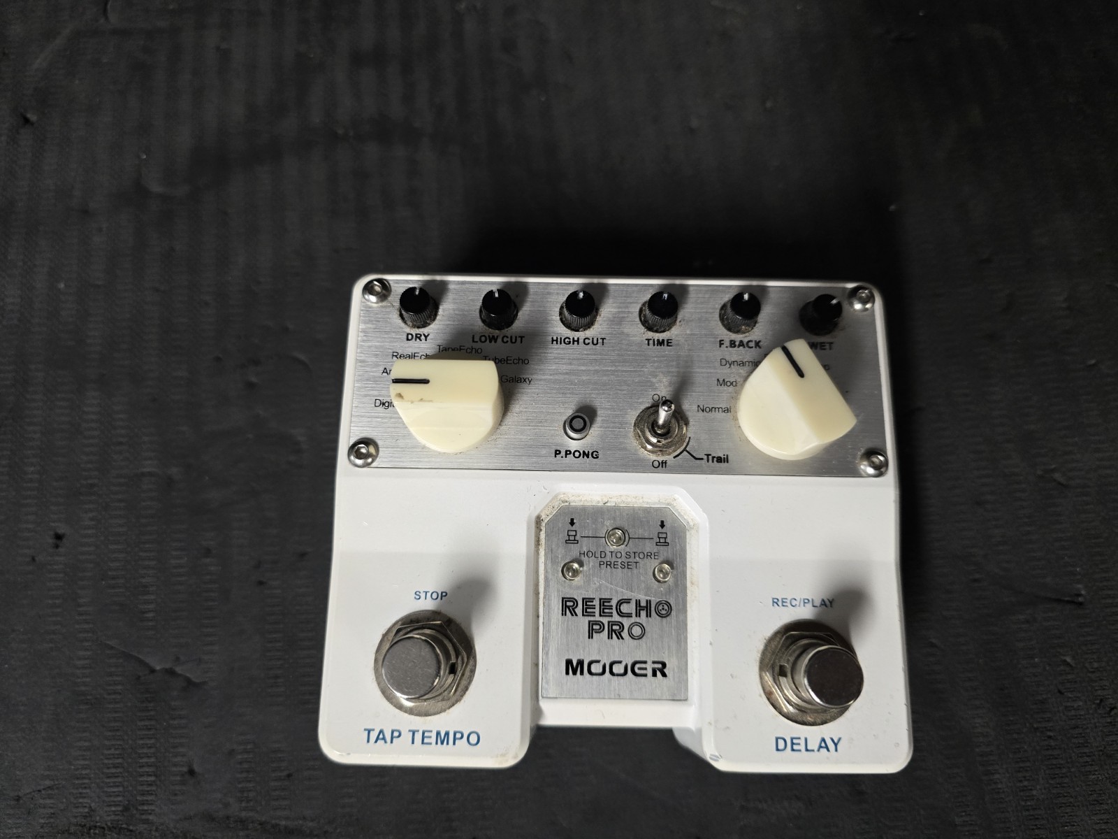 Mooer Audio Reecho Pro Digital Delay Guitar Effects Pedal / Stomp Box